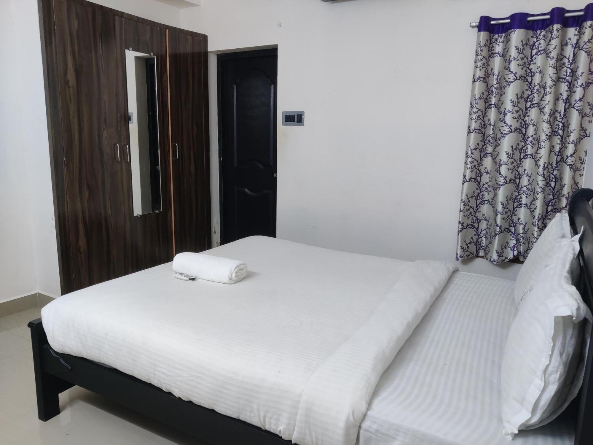 Tulip Villa 3Bhk 2Bhk And 1Bhk Located Near Chunnambar Boat House And Paradise Beach Purnankuppam Exterior photo